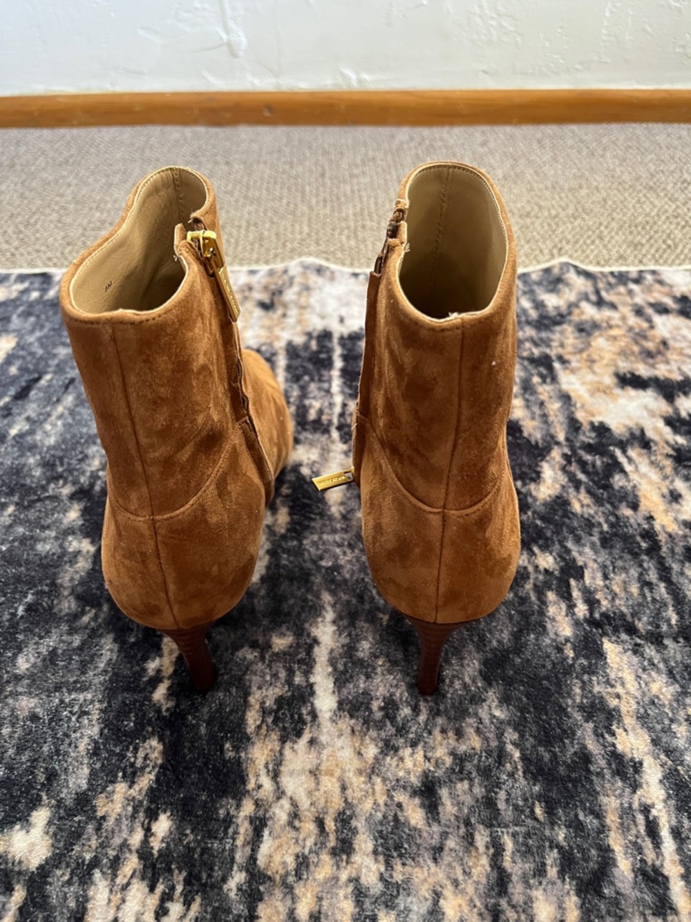 NWT Veronica beard booties - Picture 5 of 8